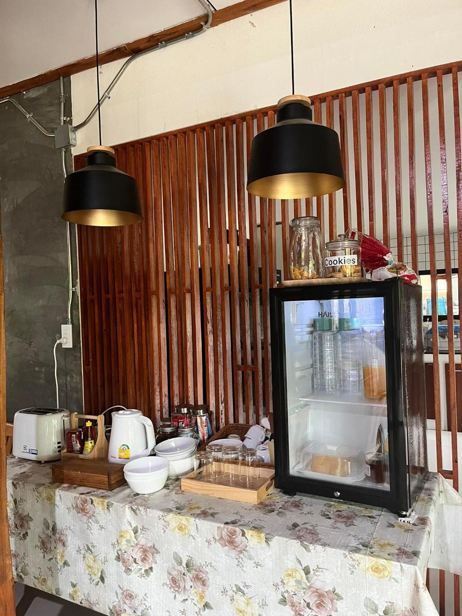 Tha Ma-O Bouteak Homestay - Self Check-In Лампанг Екстериор снимка